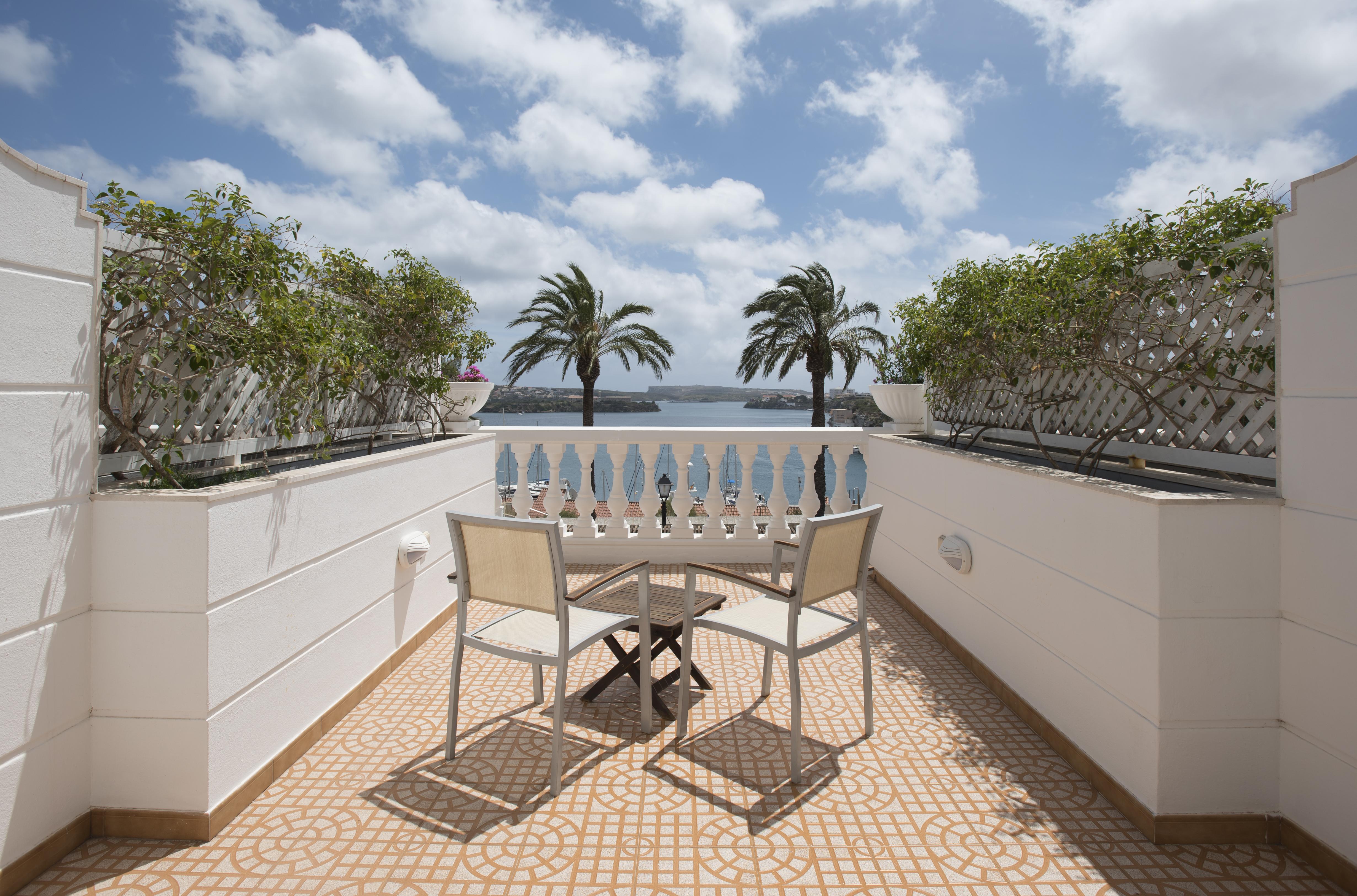 Seth Port Mahon Hotel Ngoại thất bức ảnh