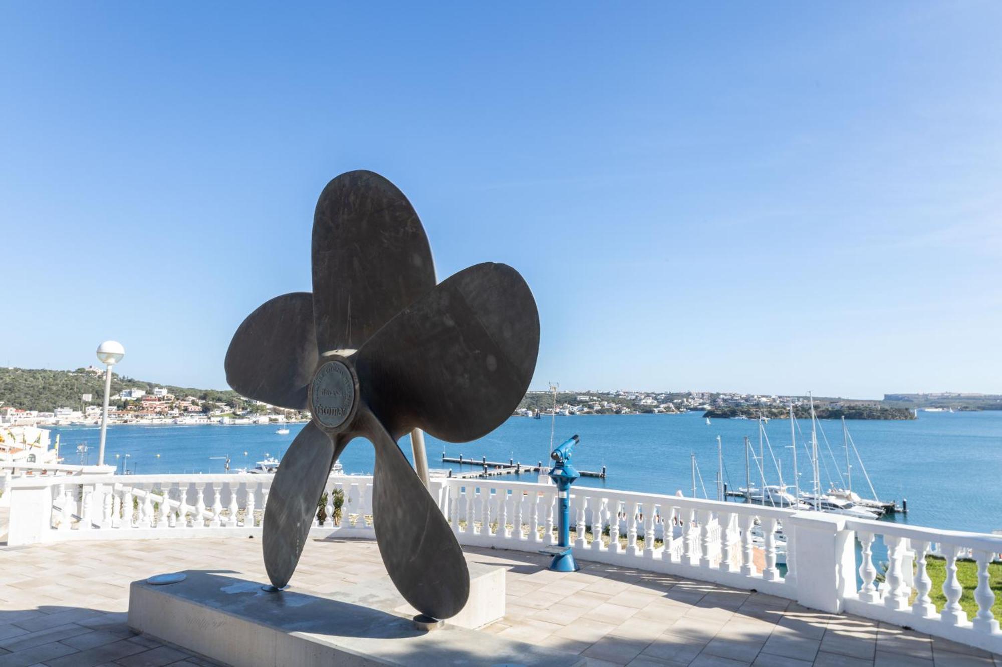 Seth Port Mahon Hotel Ngoại thất bức ảnh